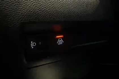 Photo 25 Peugeot 2008  PureTech 130 S&S EAT8