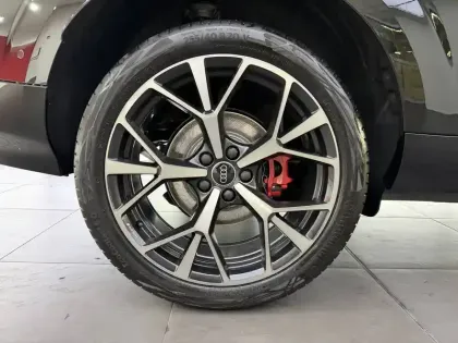 Photo 6 Audi Q3  Sportback e-hybrid 272 ch S tronic 6