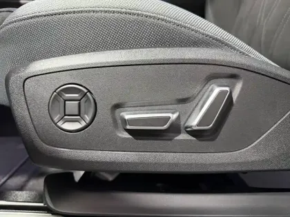 Photo 18 Audi Q3  Sportback e-hybrid 272 ch S tronic 6