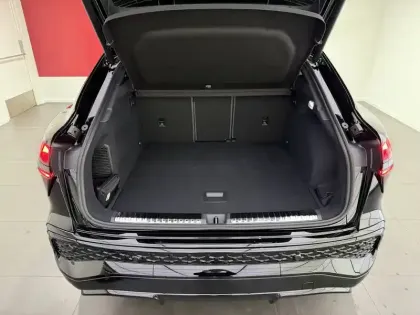 Photo 9 Audi Q3  Sportback e-hybrid 272 ch S tronic 6