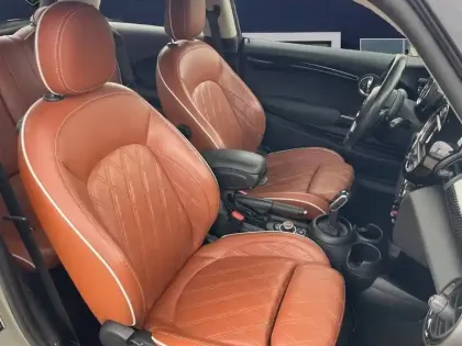 Photo 20 Mini Mini Hatch 3 Portes Cooper S 192 ch BVA7