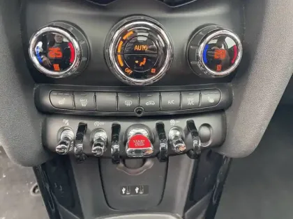 Photo 25 Mini Mini Hatch 3 Portes Cooper S 192 ch BVA7