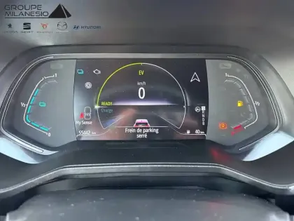 Photo 20 Renault Clio  E-Tech 140