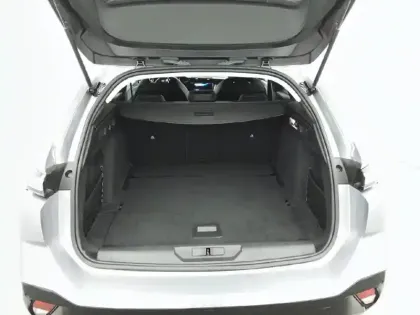 Photo 5 Peugeot 308  SW BlueHDi 130ch S&S EAT8