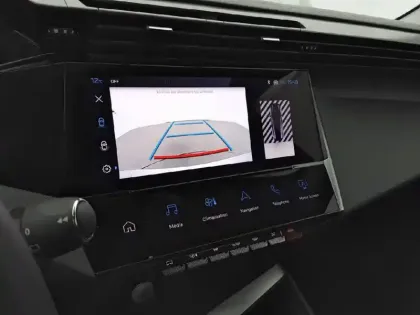 Photo 21 Peugeot 308  SW BlueHDi 130ch S&S EAT8