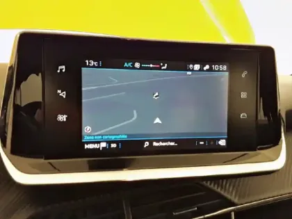 Photo 14 Peugeot 208  PureTech 75 S&S BVM5