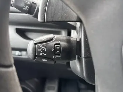 Photo 18 Peugeot Expert  FGN M BLUEHDI 145 S&S EAT8