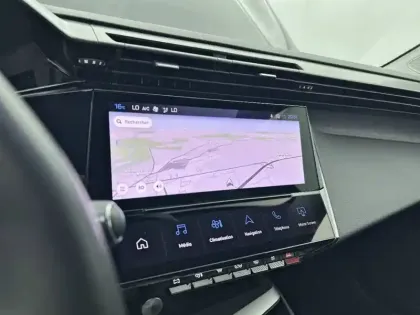 Photo 20 Peugeot 308  SW BlueHDi 130ch S&S EAT8