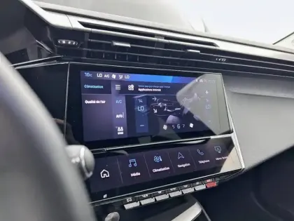 Photo 19 Peugeot 308  SW BlueHDi 130ch S&S EAT8