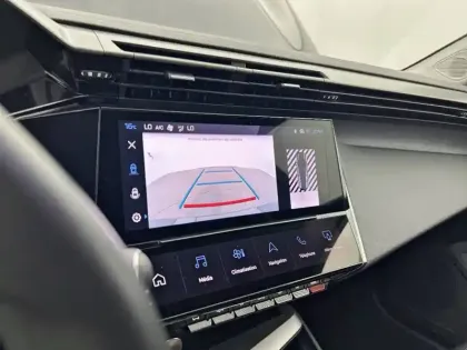 Photo 22 Peugeot 308  SW BlueHDi 130ch S&S EAT8