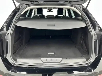 Photo 5 Peugeot 308  SW BlueHDi 130ch S&S EAT8