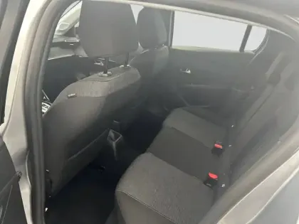 Photo 11 Peugeot 208  Hybrid 100 e-DCS6