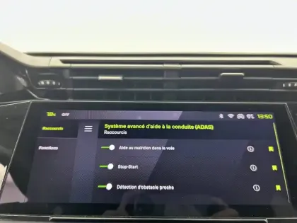 Photo 25 Peugeot 308  SW BlueHDi 130ch S&S EAT8