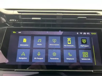 Photo 26 Peugeot 308  SW BlueHDi 130ch S&S EAT8