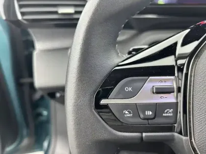 Photo 19 Peugeot 308  SW BlueHDi 130ch S&S EAT8