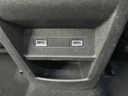 Photo 17 Peugeot 308  SW BlueHDi 130ch S&S EAT8