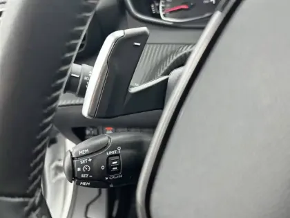 Photo 21 Peugeot 2008  PureTech 130 S&S EAT8