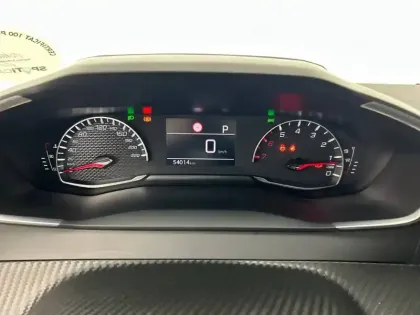 Photo 9 Peugeot 2008  PureTech 130 S&S EAT8