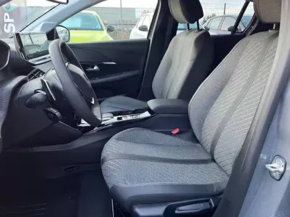 Photo 79 Peugeot 208  Hybrid 110 e-DCS6
