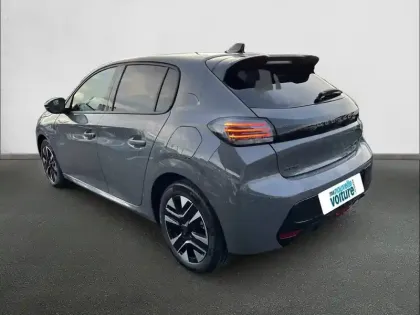 Photo 99 Peugeot 208  Hybrid 110 e-DCS6