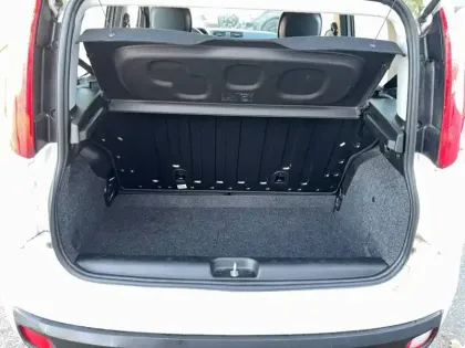 Photo 6 Fiat Panda  1.0 70 ch Hybride BSG S/S