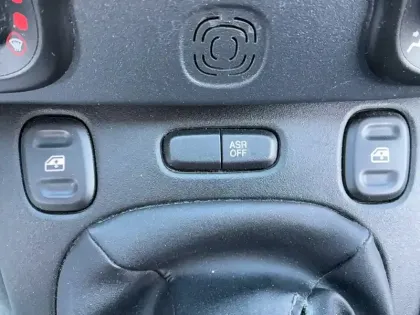 Photo 19 Fiat Panda  1.0 70 ch Hybride BSG S/S