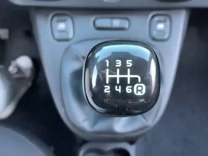 Photo 20 Fiat Panda  1.0 70 ch Hybride BSG S/S