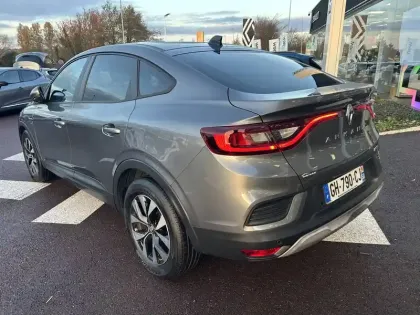 Photo 1 Renault Arkana  E-Tech 145