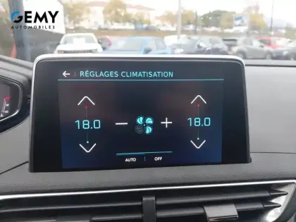 Photo 13 Peugeot 3008  Puretech 130ch S&S BVM6