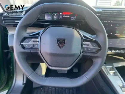 Photo 11 Peugeot 308  PureTech 130ch S&S EAT8