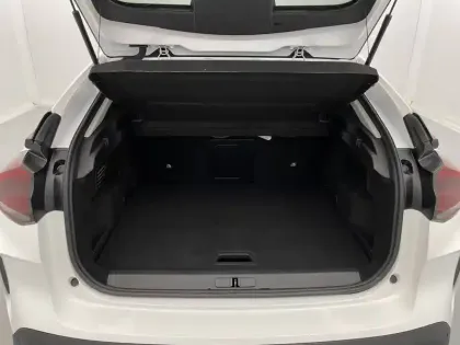 Photo 12 Citroën C4 e- 136 ch Automatique