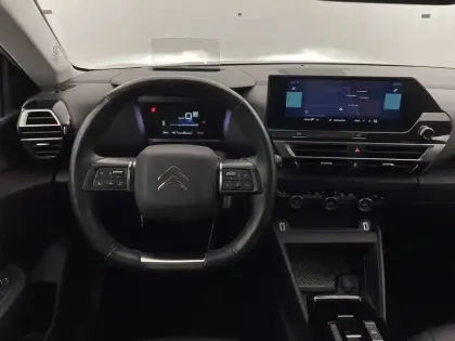 Photo 21 Citroën C4 e- 136 ch Automatique