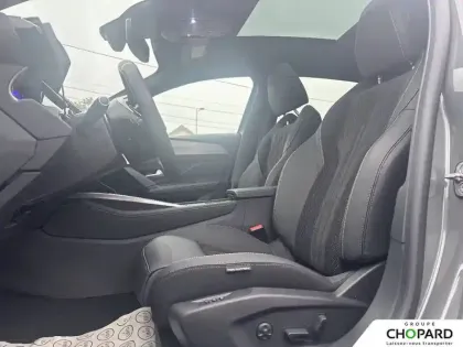 Photo 8 Peugeot 308  Plug-in Hybrid 195 ch e-DCS7