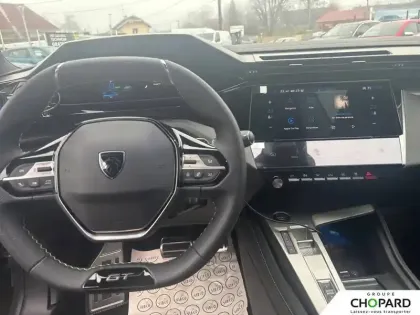 Photo 15 Peugeot 308  Plug-in Hybrid 195 ch e-DCS7