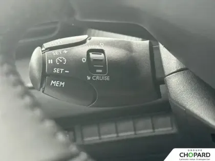 Photo 17 Peugeot 208  Hybrid 110 e-DCS6