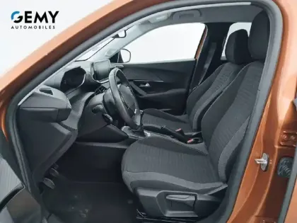 Photo 47 Peugeot 2008  PureTech 130 S&S BVM6