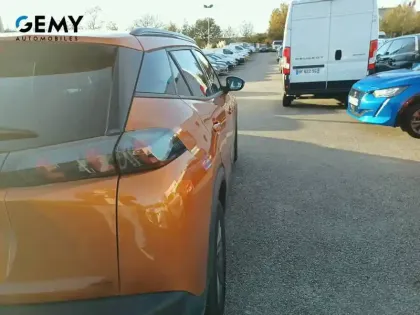 Photo 15 Peugeot 2008  PureTech 130 S&S BVM6