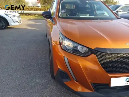 Photo 14 Peugeot 2008  PureTech 130 S&S BVM6