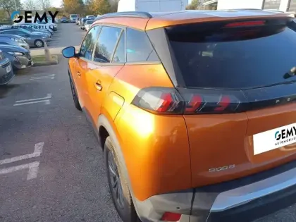 Photo 16 Peugeot 2008  PureTech 130 S&S BVM6