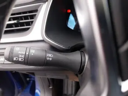 Photo 23 Renault Captur  E-Tech full hybrid 145