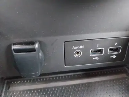 Photo 28 Renault Captur  E-Tech full hybrid 145