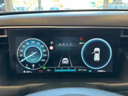 Photo 27 Hyundai Tucson  1.6 T-GDI 230 Hybrid BVA6