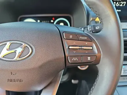 Photo 160 Hyundai Kona  Electrique 64 kWh - 204 ch