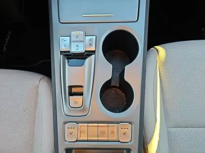 Photo 143 Hyundai Kona  Electrique 64 kWh - 204 ch