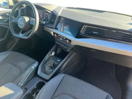 Photo 8 Audi A1  Sportback 35 TFSI 150 ch S tronic 7