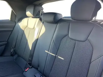 Photo 13 Audi A1  Sportback 35 TFSI 150 ch S tronic 7