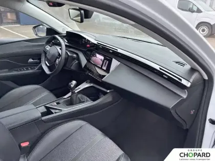 Photo 12 Peugeot 308  PureTech 130ch S&S BVM6