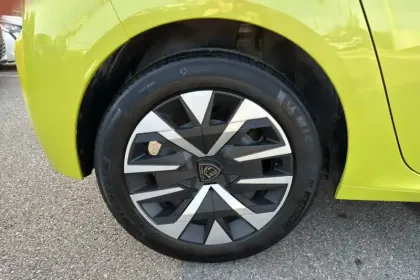 Photo 32 Peugeot 208 Gén. II Ph2 Style 5