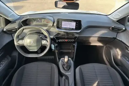 Photo 17 Peugeot 208  PureTech 75 S&S BVM5