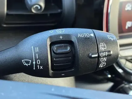 Photo 13 Mini Mini Hatch 3 Portes One 102 ch